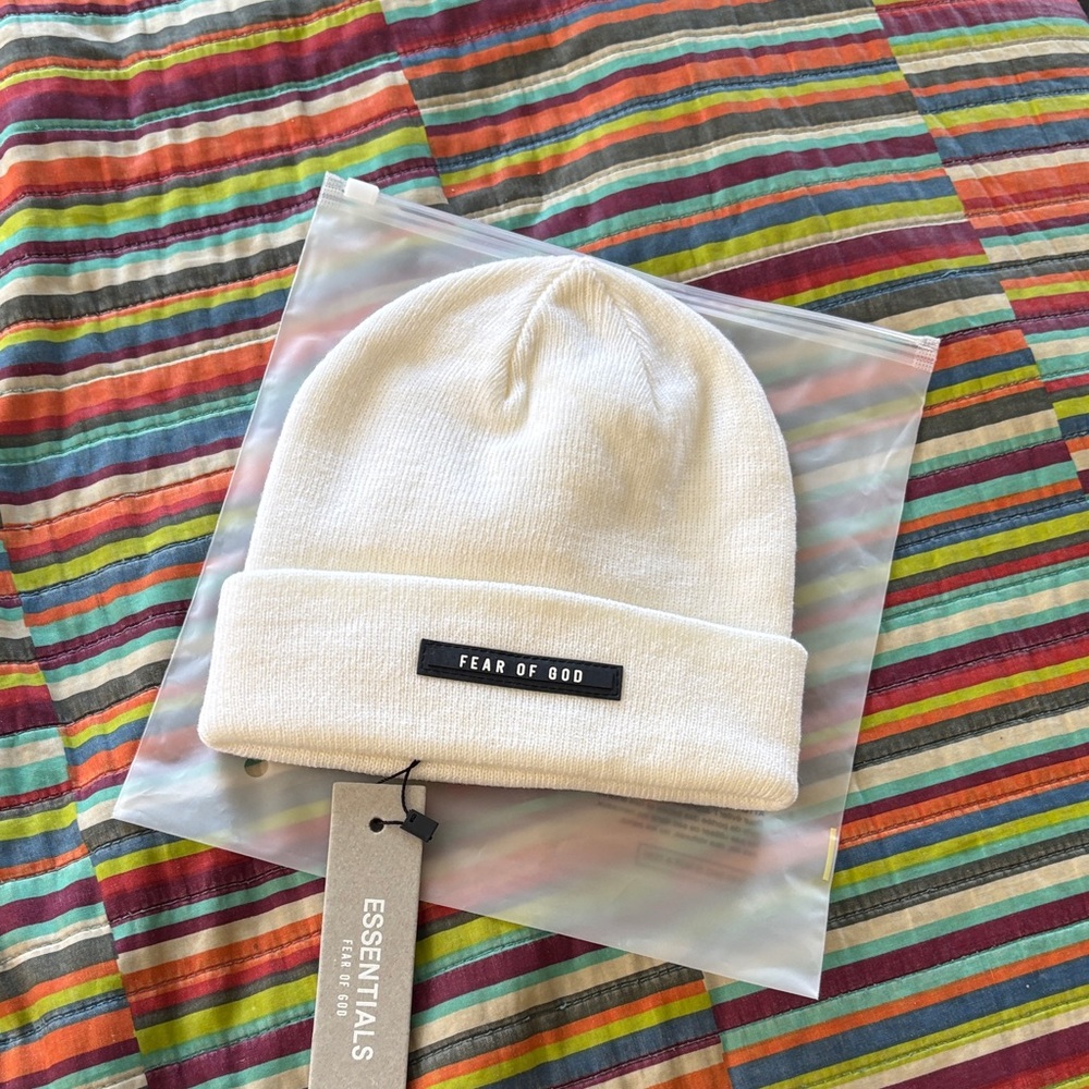 Fear of God  White Cuffed Beanie with Black Label nwt